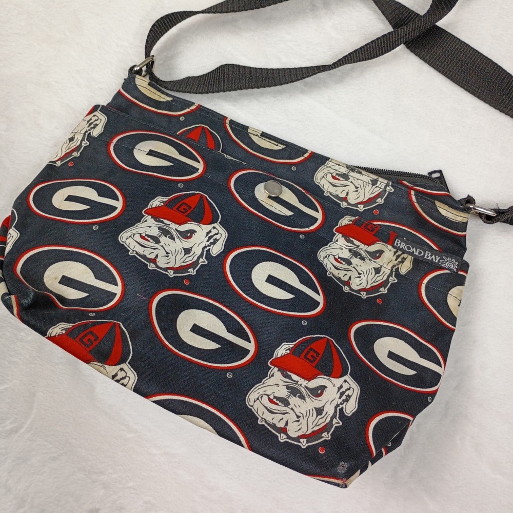 Broad Bay Georgia Bulldogs UGA Mascot Logo Crossbody Bag Black Red NCAA Fan Gear
